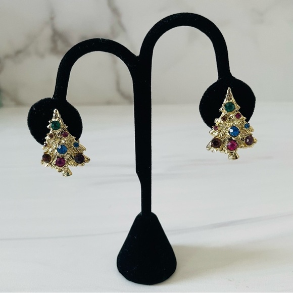 Vintage Christmas Tree Rhinestone Clip-On Earrings- Gold- Costume Jewelry - Picture 3 of 4